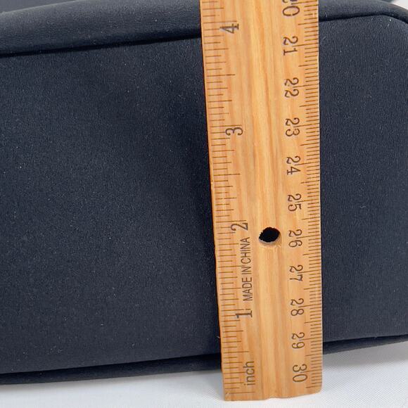 Nine West Drawstring Black Nylon Type Fabric Bag Adjustable Cheetah Print Strap - Picture 9 of 15